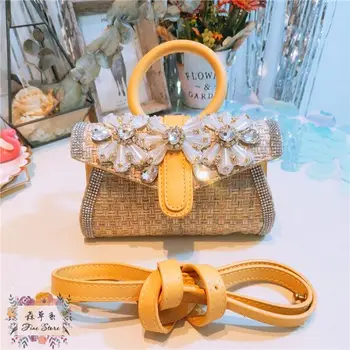 

In 2020, Chinese brand MOOKIAPI high quality fashionable diamond inlaid new style women's straddle handbag, free delivery