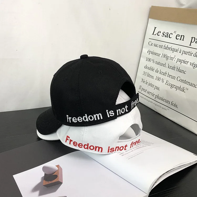 

Korean-style Casual Versatile Lettered Baseball Cap Youth Students Outdoor Topee Fashion Brim Hat Men And Women Cap
