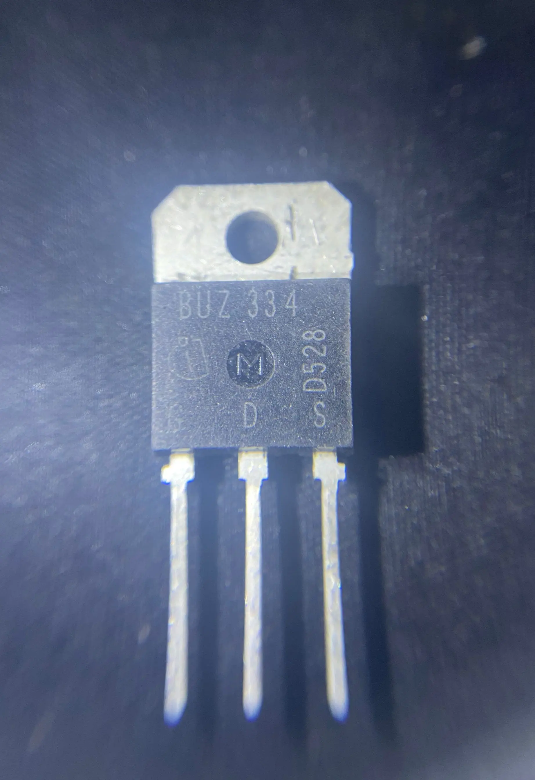 

10pcs/lot BUZ334 TO-218 100% NEW free shipping