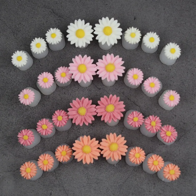 Daisy Silicone Toe Separator Foot Finger Divider Manicure Pedicure Care Nail Art Tool 8pcs