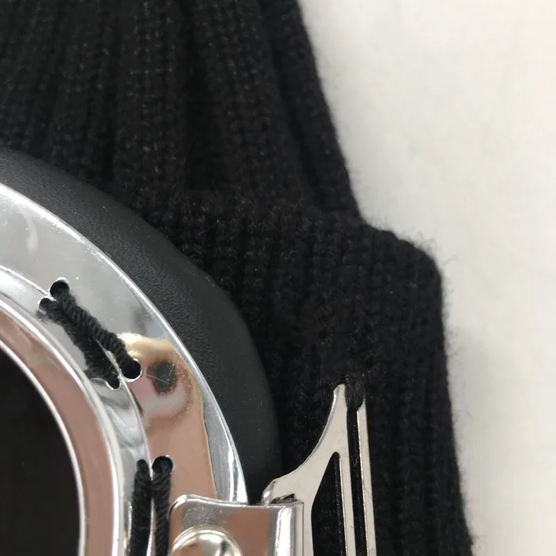 HTB1DnHmbrSYBuNjSspfq6AZCpXaZ