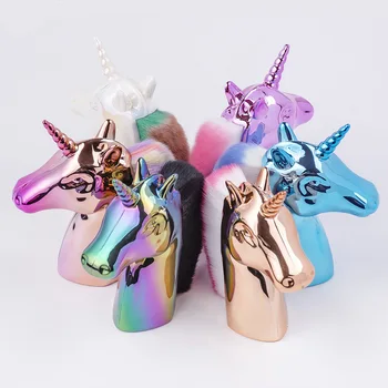 

Hot Sale Unicorn Rainbow Horse Design Nail Dust Brushes for Manicure 6 colors Unicorn Shape Nail Removal Brush Cleaning Tools
