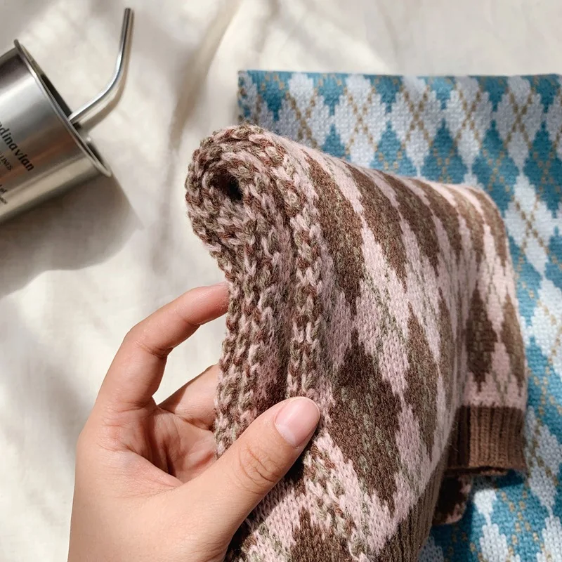 12260437494_2065005946