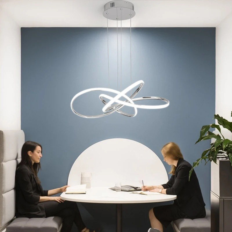 Baratos Cromo oro acabado nórdico moderno LED luces colgantes para cocina comedor lustre colgante lámpara colgante casa halat avize