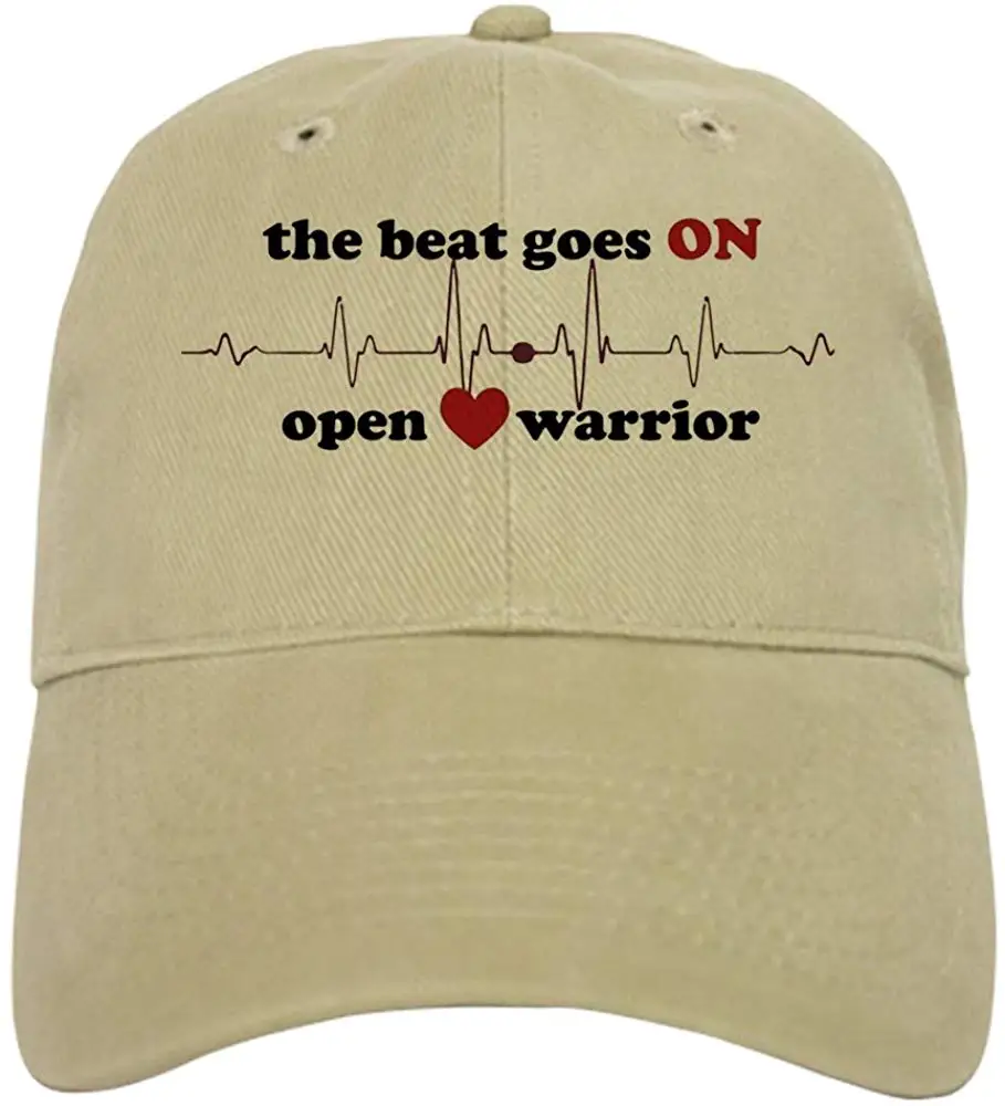 Бейсболка с открытым сердцем