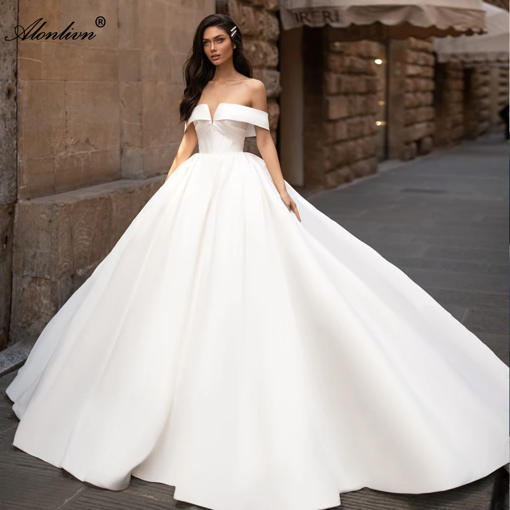 

Alonlivn Luxury Satin Strapless Ball Gown Vestido de Noiva Simple Off The Shoulder Pleats Wedding Dress