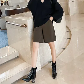 

Spring and autumn 2020 new wild tide boots leather retro Martin boots women medium thick heel lace up boots X258