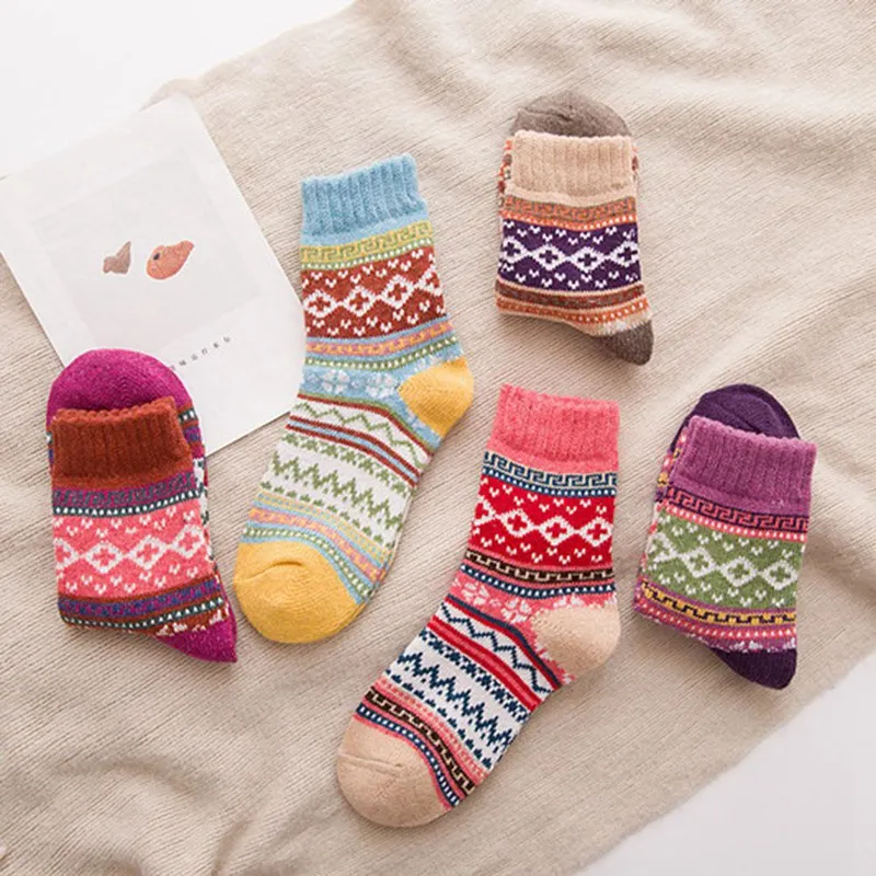 5 Pairs Womens Socks Warm Winter Multi-colored Socks Wool Woven Cashmere