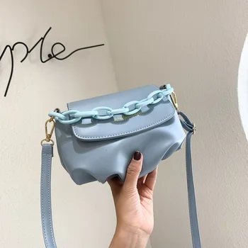 

Summer small bag foreign female bag 2020 new fashion net red messenger bag wild one shoulder armpit bag wholesale