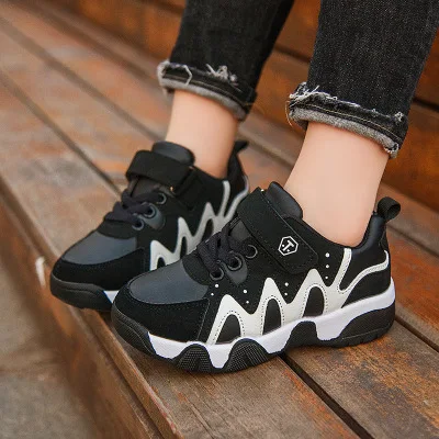 Xiaying Smile New children's sports shoes in autumn boy's running tourism shoes mesh breathable and non slip middle 999 - Цвет: Leather surface 2