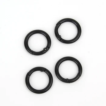 

Black Keychain Key Ring 10 Pieces Wholesale Iron Alloy Key Ring Key Chain Accessories Men and Women Jewelry Production