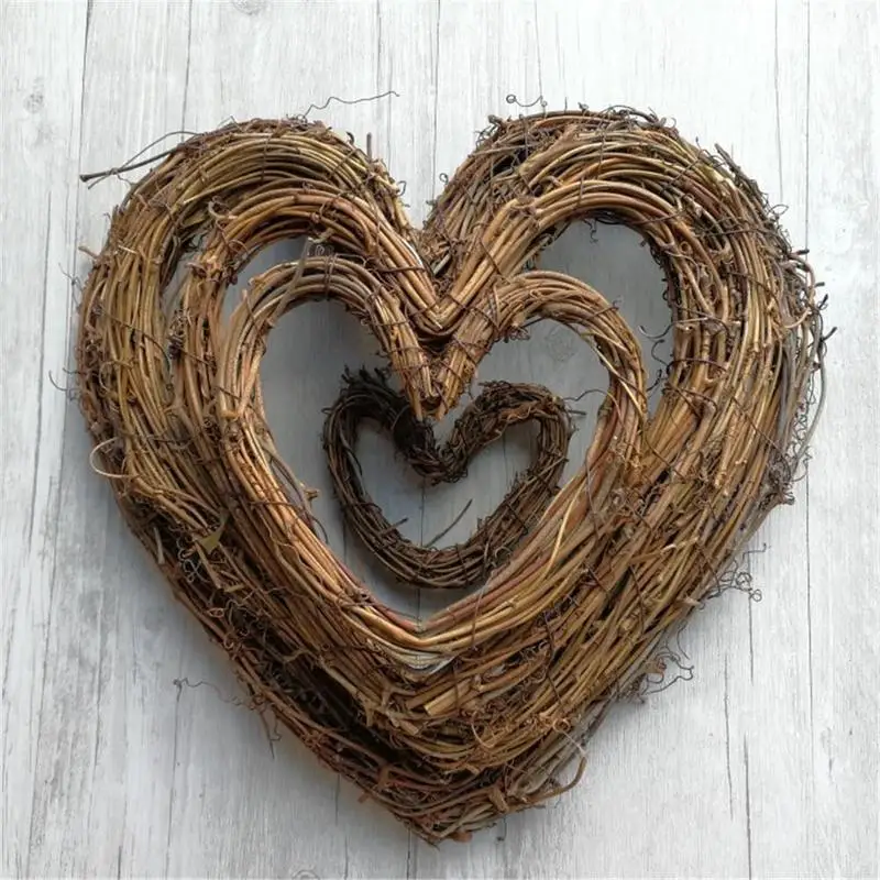 

Heart-shaped Rattan Circle Flower Shop Diy Handmade Door Hanging Floral Garland American Country Christmas Decoration Bare Circ