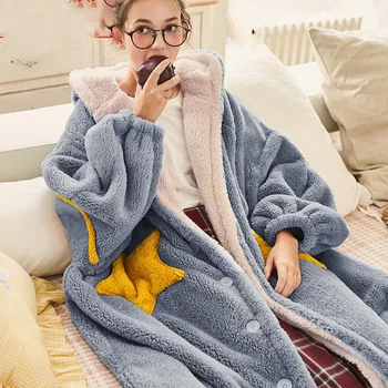 

Robes Women Flannel High Quality Thick Soft Warm Star Hooded Open Stitch Buttons Casual Loose Womens Couple Chic Coral Velvet