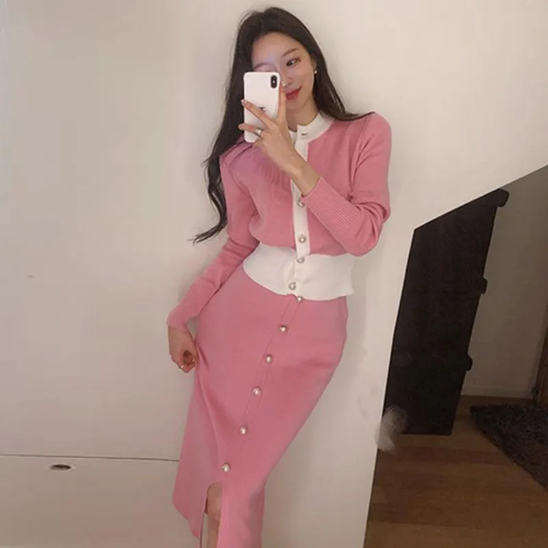 

Korean Edition 2020 Autumn Winter New Pattern Women Fashion Pearl Button Knitting Cardigan+Slim Opening Fork Half Body Skirt Set