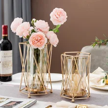 European Style Candle Holder Metal Golden Candlestick Wedding Decoration Home Decor Dining Table Decor Crystal Candle Holder