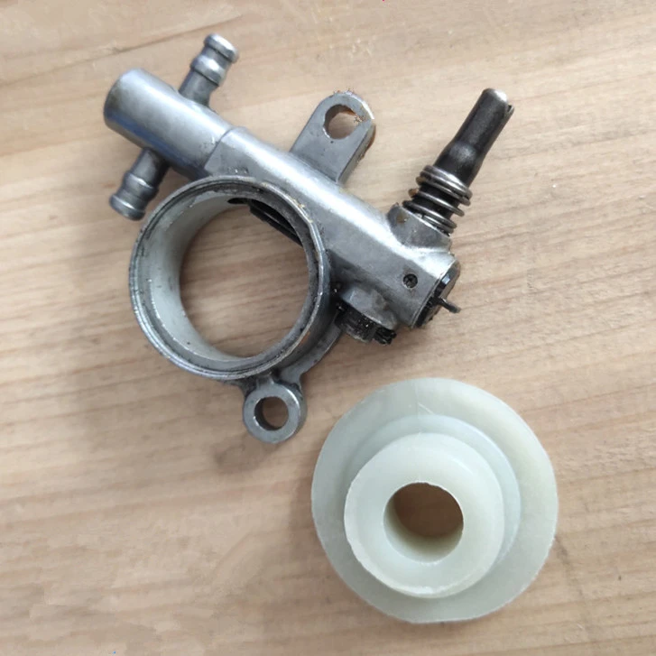 Oil pump w/ worm gear for Zenoah Chainsaw G3800 3800 38CC chain saw