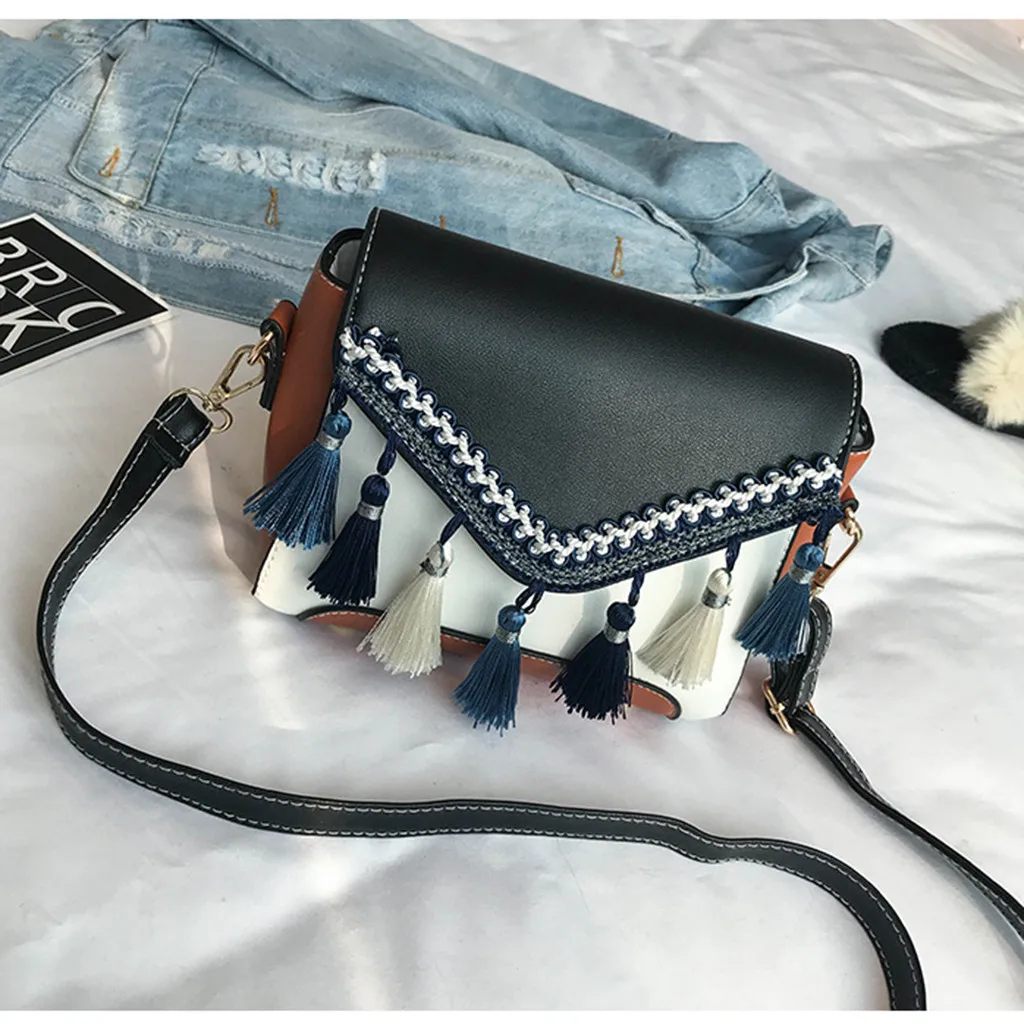 Vintage Women Weaving Tassel Shoulder Bag Messenger Bag Crossbody Bag Beach Bag Ethnic tassel shoulder Fashion messenger bag1104