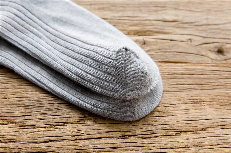 Осенне-зимние женские однотонные Гольфы Harajuku, высокое качество, простые универсальные повседневные женские хлопковые носки