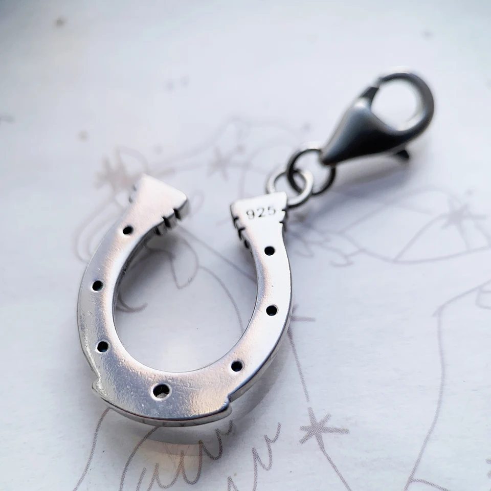Orecchini teste di cavallo a lobo - Luce srl