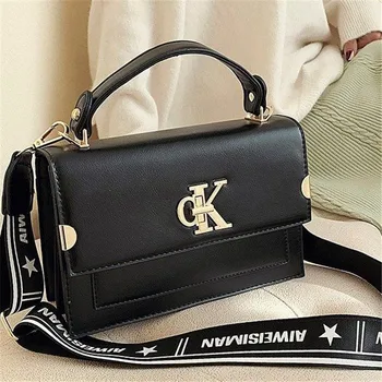 

2020 New Famous Design Letter Lock Women Purse and Handbags High Quality Wide Strap Shoulder Messenger Bags Channels Louis Bags