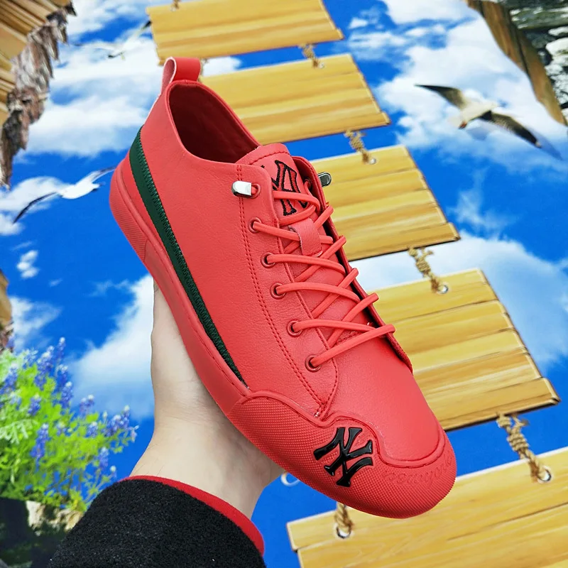 

Fund Male Shoe Season Leisure Time Leather Shoes Jitter Shoes Trend Personality Male Shoes Fast