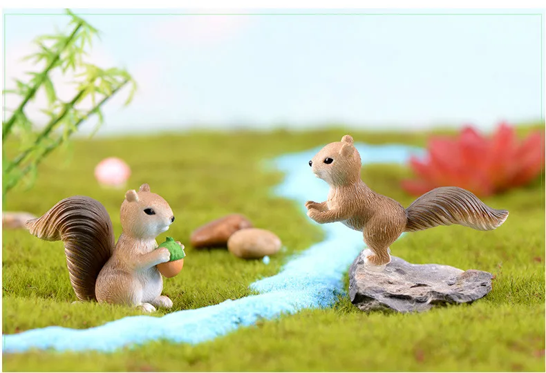 Cute Squirrel Figurines Fairy Garden Accessory Gardening Decor PVC Ornaments Natural Mini World  Cacti Plant Pot Animal Decor