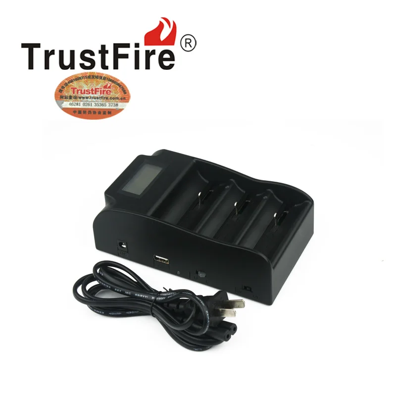 

TrustFire TR-008 3CH Battery Charger 3.0V 4.2V 18650 25500 26650 26700 32650 Lithium Multifunctional Batteries Charger