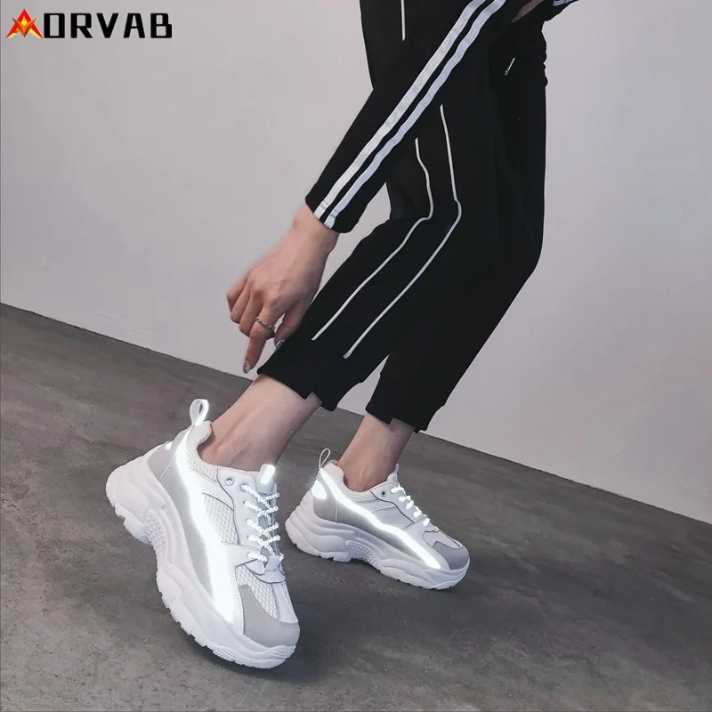 

Women Sneakers 2019 Fashion Casual Shoes Woman Comfortable Breathable White Flats Female Platform Chaussure Femme Reflective