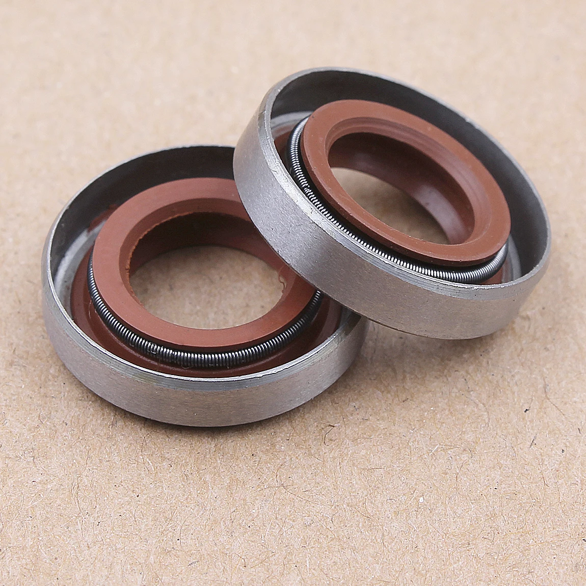 

Oil Seals for Stihl Stihl FS80 FS85 FS90 FS120 FS200 FS250 FS300 FS380 FS400 Brush Cutter Trimmer 9640 003 1195