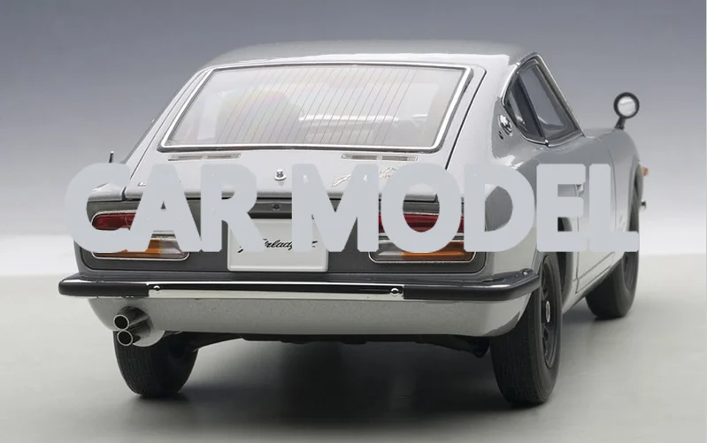 1:18 Масштаб сплава игрушечные транспортные средства AUTOART сказочная леди Z432 автомобиль модель детских игрушечных автомобилей оригинальные авторизованные детские игрушки