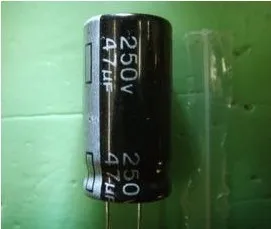 Электролитический конденсатор 250 v 47 мкФ конденсатор