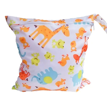 

Hot Sale Waterproof Reusable Baby Zipper Waterproof Printed Diaper Pocket Nappy Bags 30*30CM New Arrival