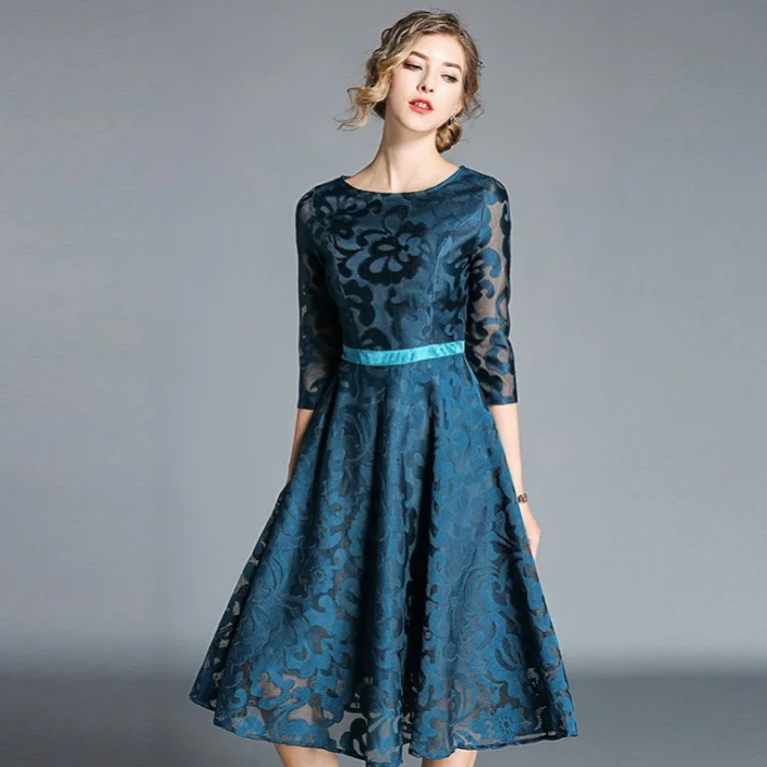Autumn Lace Dress Work Slim O-neck Sexy Hollow Out Dresses Women Half Sleeve A-line Vintage Vestidos DA171