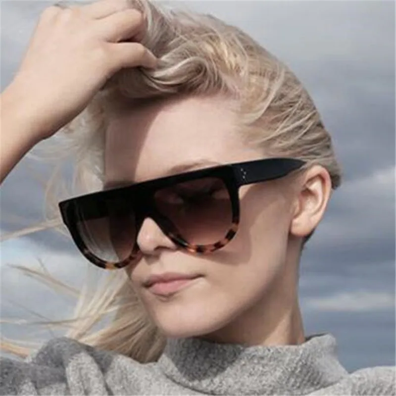 2020 Women's Sunglasses flat top Vintage Rivet Decoration On Temple Summer Style Brand Designer men glasses unisex Sun Glasses