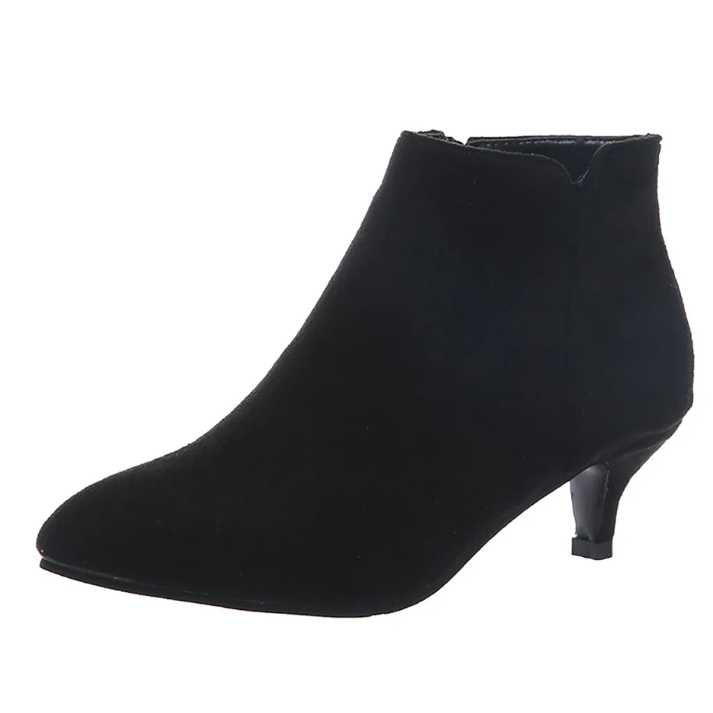 Ботинки; Женские однотонные ботильоны в римском стиле; обувь на тонком среднем каблуке; ботинки из флока на молнии; женская обувь на платформе с острым носком; большие размеры - Цвет: Black