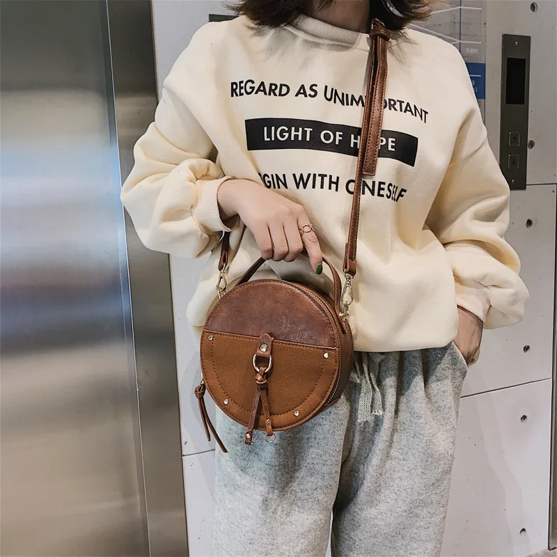 

Vintage Scrub Leather Round Designer Crossbody Bag For Women 2020 PU Leather Shoulder Bags Ladies Small Handbags Mini Tote Bag