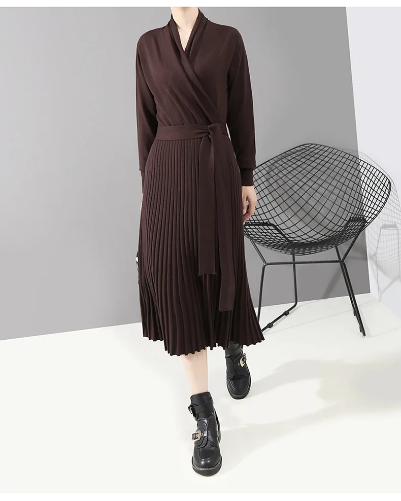 [EAM] женское черное Плиссированное Бандажное платье с разрезом, новинка, v-образный вырез, длинный рукав, свободный крой, модный стиль, весна-осень, 1D999