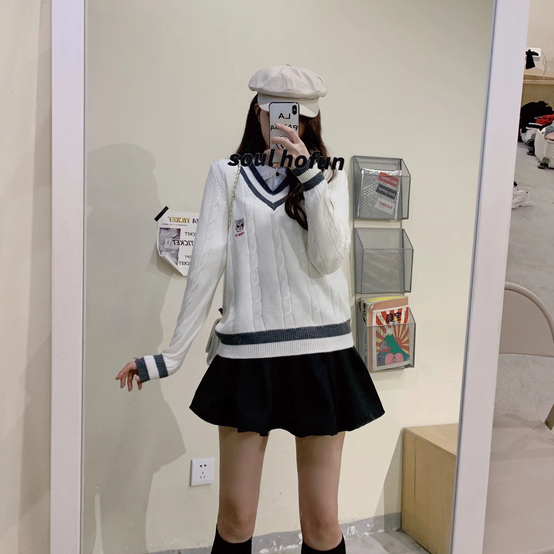 

Photo Shoot College Style French Laziness-Style Sweater Pullover New Style Fairy Autumn And Winter + Fashion Retro Skirt