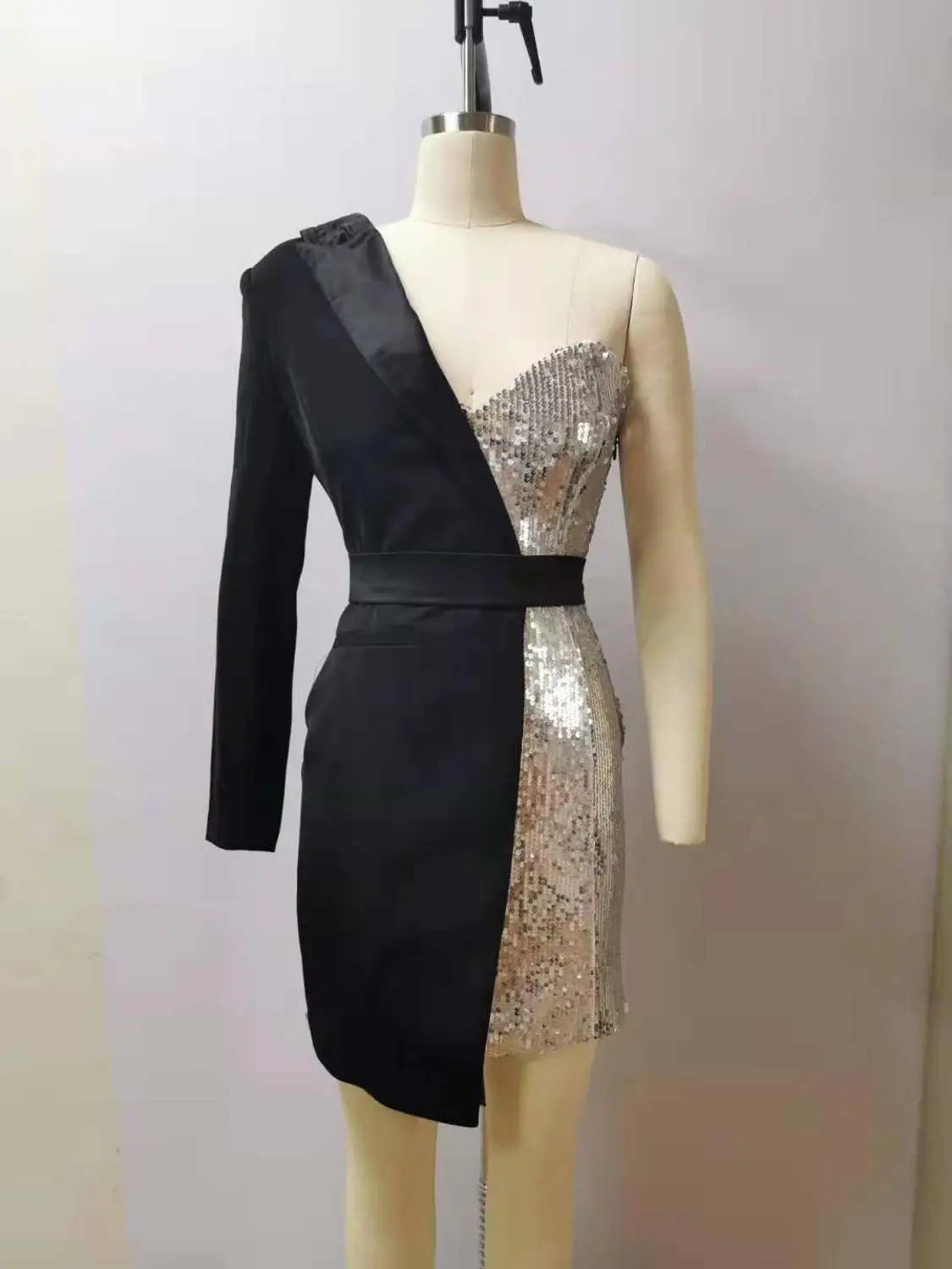 Для женщин сексуальный модный пэчворк один женская футболка с длинными рукавами и блестками платье Элегантные Дизайнерские вечерние платье Vestido - Цвет: Черный