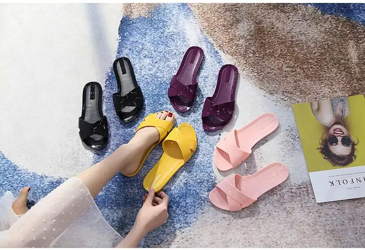 Size 36-41 Women's Sandals Slippers Summer Zapatos Mujer Flat Shoes Mules Clogs Female Peep Toe Soft Bottom Non-Slip Chaussures
