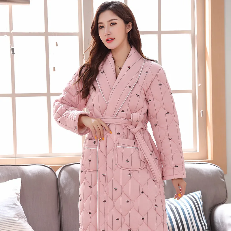 

Women's Robes Women's Autumn & Winter Three Layer Thick Quilted And rong shui yi Knitted Cotton Nightgown Warm Flower X-long Bat