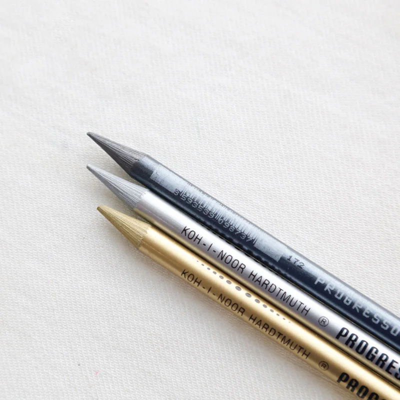 KOHINOORColorPencilsColorLeadGoldSilverMetalColorSketch