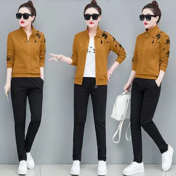 

Women 2019 Autumn Fashion Grass Embroidery Jacket Tops Pants Suits Female Casual Two Piece Sets