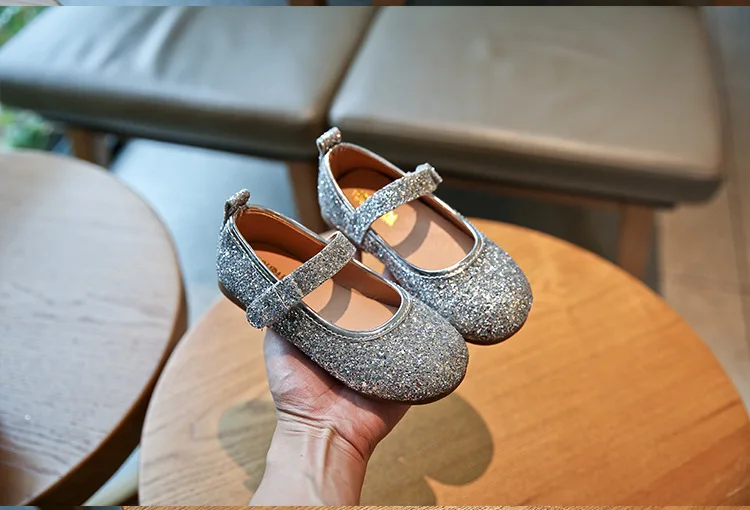 13018809800_941655372