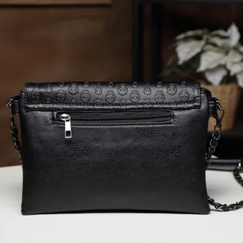 

2020 New Messenger Bag Women's Fashion Versatile Shoulder Bag Korean Popular Leisure Shopping Daily Messenger Bag