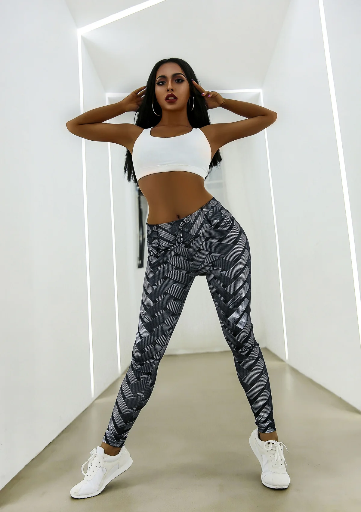 

AliExpress Hot Sales Hot Selling Weaving Tire Base Sports Fitness Yoga Ninth Pants Women's