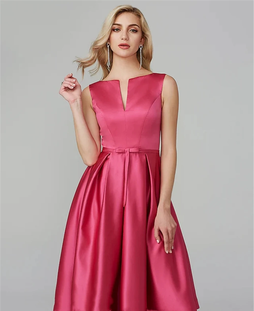 Robe de cocktail en satin avec ceinture et ruban, ligne A, fil en V, longueur genou, robe de Rhélégante, minimaliste, jour de Léon