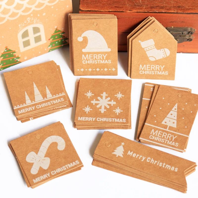 

50pcs DIY Kraft Paper Tags Christmas Tree Socks Kraft Gift Tag Paper Hang Tag with Hemp String Merry Christmas DIY Decoration