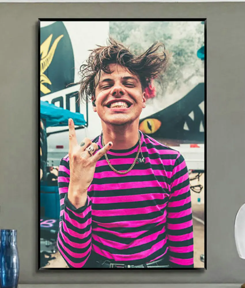 W374 Silk Fabric Poster Wall Art Decor New Yungblud Rock Music Singer Pop Star Fashion Decoration Bright Christmas Gift