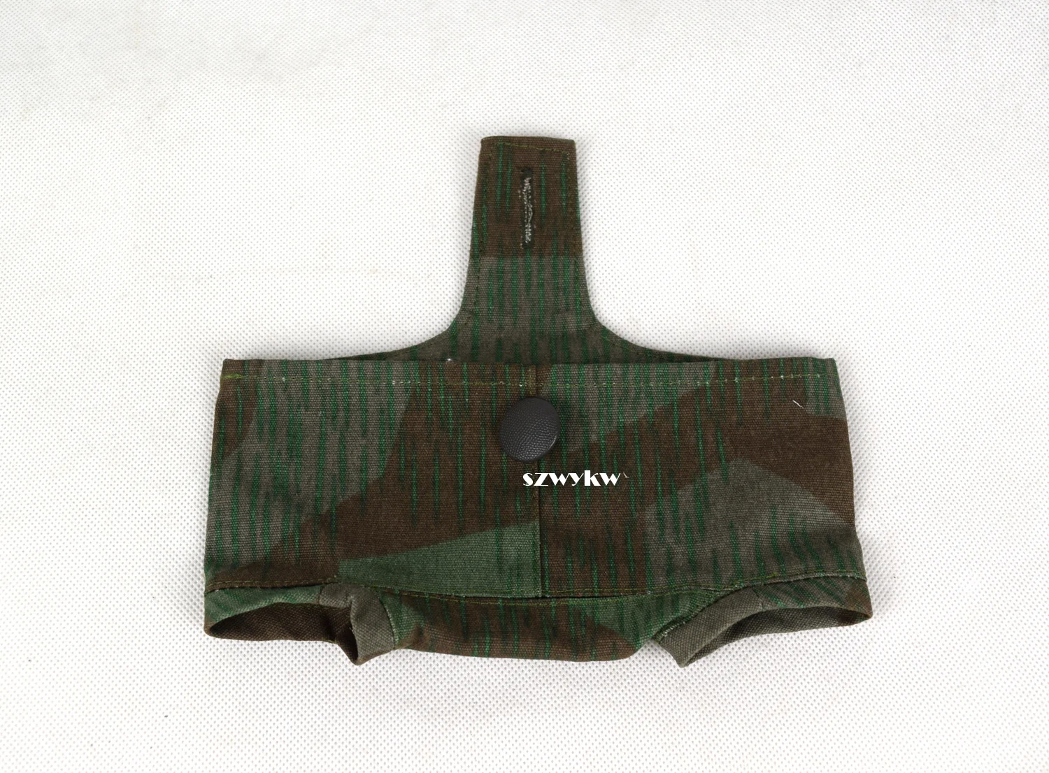 Repro WWII German WH Elite Binocular Cover Splinter Camo For 6/8x30